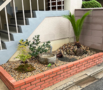 京都市北区・植栽工事(マンション入り口)